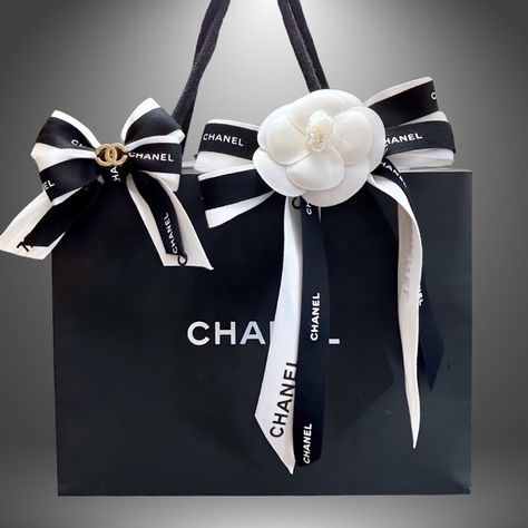 Chanel Gift Bag Authentic Vintage Camellia Flower Sticker On 2 Ribbons Tied In Double Looped Bow And Mini Sized Ribbon Bow W/Charm Chanel Gift Bag, Chanel Ribbon, Empty Gift Boxes, Chanel Party, White Camellia, Chanel Black And White, Chanel Camellia, Camellia Flower, Art Birthday