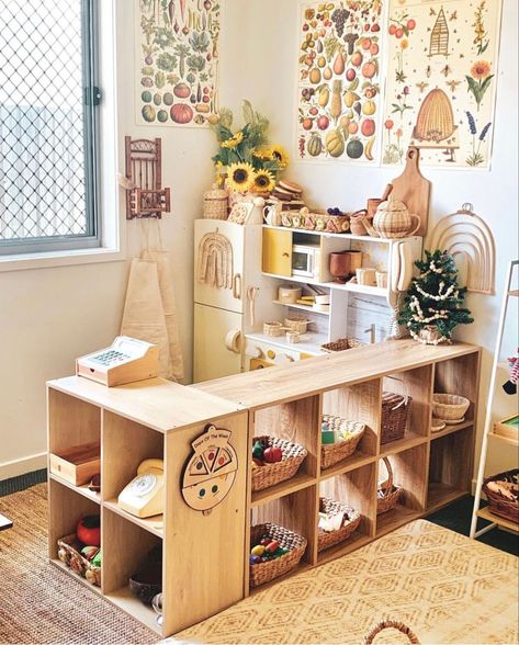 Small Playroom, Kids Rooms Inspo, Living Room Playroom, Montessori Playroom, Baby Playroom, Montessori Room, Girls Playroom, Play Kitchens, Toddler Playroom