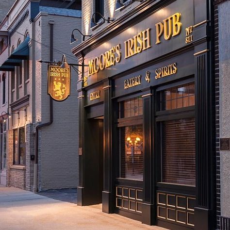 Old English Pub Aesthetic, English Pub Exterior, Irish Pub Aesthetic, Pub Menu Design, Pub Entrance, English Pub Interior, Pub Concept, Irish Pub Design, Pub Interior Design