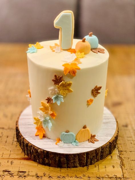 #autumn #fall #pumpkin #leaves #1stbirthday #cake #kidsbirthdaycake Autumn First Birthday Cake, Autumn Theme 1st Birthday, First Birthday Cake Fall Theme, Fall First Birthday Smash Cake, Pumpkin Theme Cake Smash, Birthday Cake Autumn Theme, Thanksgiving Smash Cake, Autumn Themed Birthday Cake, Fall Birthday Smash Cake