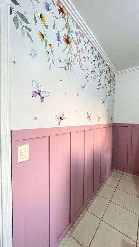 kids room design girls bedroom ideas diy Girls Bedroom Mural, Girls Bedroom Paint, Girls Room Paint, Kids Room Murals, Kids Room Furniture, Baby Room Inspiration, Nursery Room Inspiration, Princess Room