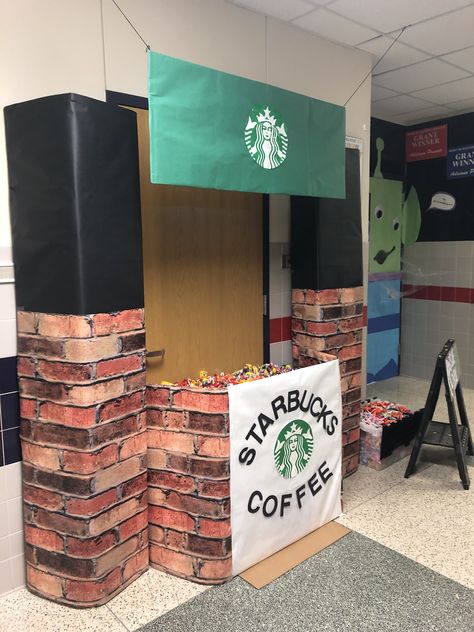 Coffee Trunk Or Treat, Coffee Shop Trunk Or Treat, Starbucks Trunk Or Treat Ideas, Homeade Halloween Costumes, Poetry Cafe, Stuco Ideas, Starbucks Birthday Party, Menu Board Diy, School Fall Festival