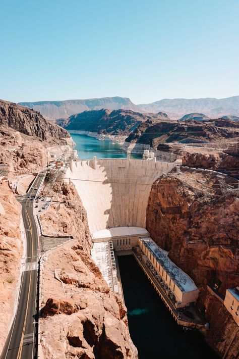 road near dam photo – Free Hoover dam Image on Unsplash Lake Las Vegas, Lake Mead, Hoover Dam, Disney World Florida, Fallout New Vegas, Roadside Attractions, Mead, Picnic Area, Travel Usa