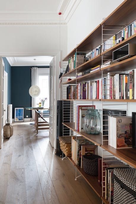 Midcentury Interior, String Shelf, Barcelona Home, Toyo Ito, Room Studio, Home Library Design, Book Storage, Home Library, Interior Ideas