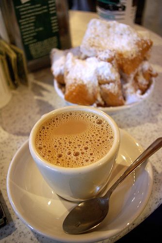 Filipino Breakfast, Pause Café, New Orleans Louisiana, Gumbo, A Cup Of Coffee, Coffee Cafe, Beignets, Coffee Love, Coffee Art