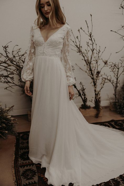 Beautiful Boho Wedding Dresses: The Ultimate Boho Wedding Dress For Modern Brides Lace And Silk Wedding Dress, Silk And Lace Wedding Dress, Silk Chiffon Wedding Dress, Flowy Wedding Dress, Dreamers And Lovers, Rental Wedding Dresses, Boho Wedding Dresses, Lover Dress, White Liner