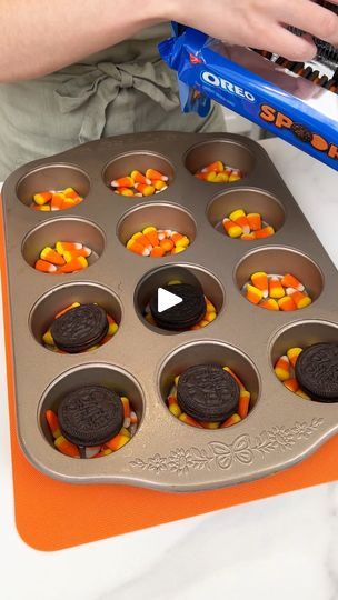 69K views · 748 reactions | Easy halloween treat! | Easy halloween treat!

I make festive brownies with candy corn and oreos. | By Justine Kameron | Alright, so that was just some
candy corn in my grease muffin tin. I'm next coming in with
these halloween Oreos. These are personally my favorite
Oreos. So, Ooh it's a fresh package you guys. And these
ones are so fun because they have like the little sayings on
them. They have like the oh they usually have like oh here
you go. Here's a little spiderweb on here. These are
just so cute and delicious. So we're just placing these right
on top of our candy corn. This is going to be a super easy
delicious halloween treats that everyone will love. Alright.
That was perfect. We just used one row of these and now we
have leftovers to snack on. That's Halloween Cover Strawberries, Candy Corn Cupcakes Recipe, Fall Brownie Decorating Ideas, Dessert With Candy Corn, Desserts With Halloween Candy, Cute Fall Desserts For Kids, Halloween Treats With Candy Corn, Treats With Candy Corn, Twinkie Halloween Treats