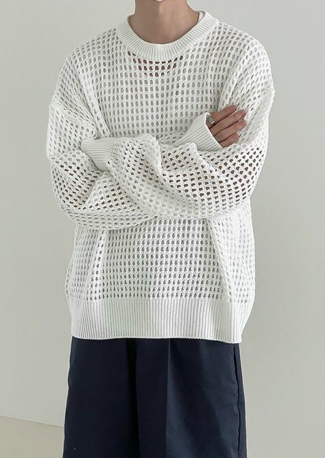 Knitted Sweaters Aesthetic Men, Crochet Outfits For Men, Knitting Outfit, Crochet Men, Mesh Sweater, Mode Crochet, Unique Sweaters, Mens Casual Dress Outfits, Guys Clothing Styles