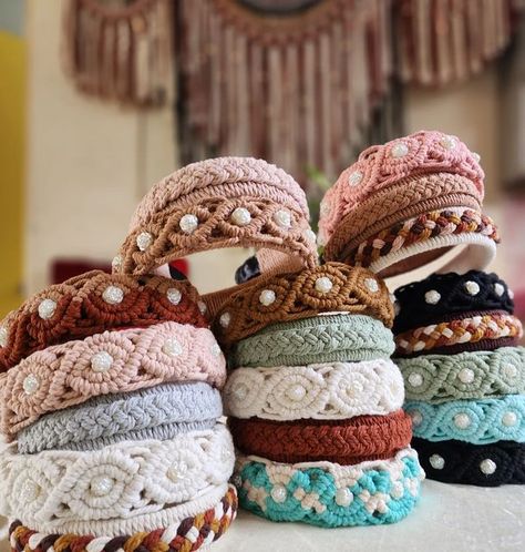 Headband Macrame, Macrame Headbands, Macrame Headband, Macrame Accessories, Pola Macrame, Macrame Bracelet Patterns, Macrame Wall Hanging Patterns, Crochet Hair Accessories, Macrame Earrings