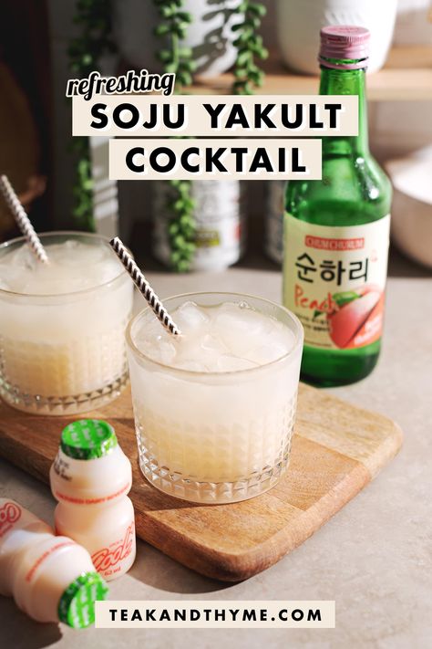 Yogurt Soju Cocktail Recipes, Soju Yakult Recipe, Chinese Drink Recipes, Jinro Soju Drinks, Peach Soju Cocktail Recipes, Soju Mixed Drinks, Yakult Cocktail, Cosmos Drink, Yakult Drink Recipe