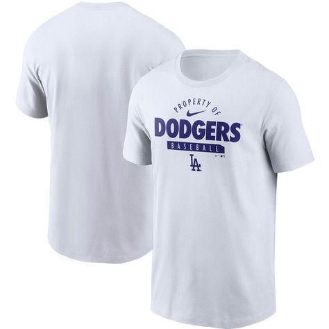 Do you want to show off just how devoted to the Los Angeles Dodgers you truly are? Grab this Primetime Property Of Practice T-shirt from Nike to do just that! The crisp Los Angeles Dodgers graphics across the front will show everyone that your loyalty to the team will never falter. Rockies Baseball, Nike Crew Neck, White Sox Baseball, Yankees T Shirt, Basketball Shirts, Team Shirt, Tiger T Shirt, Nike White, Los Angeles Dodgers