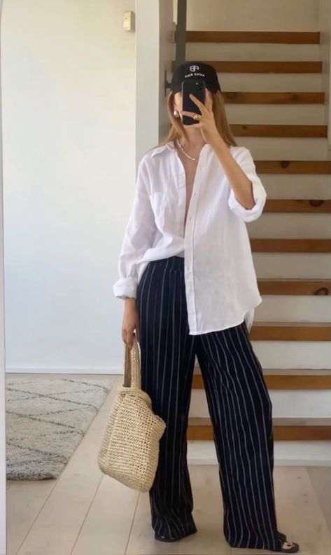 Casual Wardrobe Essentials, Business Casual Wardrobe, Summer Business Casual, Business Dress Women, Business Casual Summer, Casual Day Outfits, Mode Casual, Outfit Trends, Mode Ootd