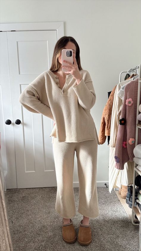 Hailee Sweater Set curated on LTK Palette Closet, Style Inspiration Minimalist, Hailee Sweater Set, 2024 Fits, Minimalist Accessories, Manifestation Board, Jeans Fabric, Stretchy Pants, 2024 Fashion