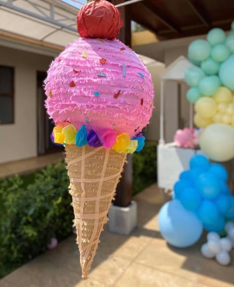 Ice Cream Pinata, Ice Cream Birthday Party Theme, Combined Birthday Parties, Piñata Ideas, Creative Snacks, Ice Cream Birthday Party, Candyland Party, Crazy Hats, Ice Cream Birthday