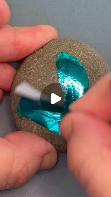 Diy Glitter Crafts, Beach Rocks Crafts, Foil Fish, Rocks Crafts, Glitter Crafts Diy, Healthier Snacks, Fish Rocks, Fish Ocean, Glitter Crafts