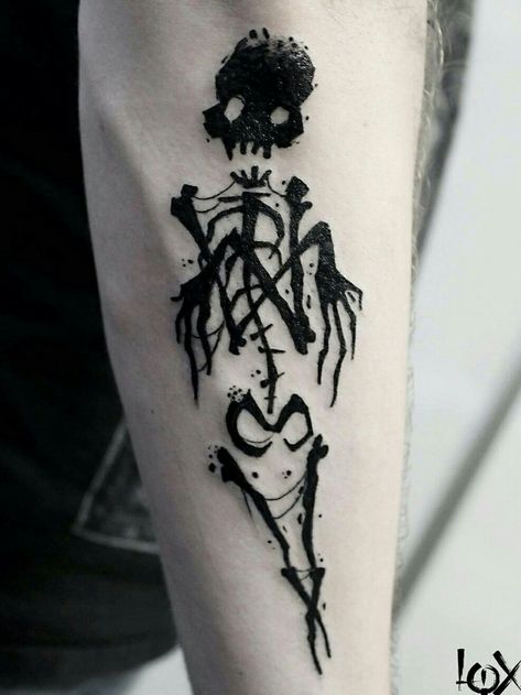 Dark Feminine Tattoos, Tattoos Infinity, Wicked Tattoos, Scary Tattoos, Tattoos Geometric, Creepy Tattoos, Geniale Tattoos, Art Body, Dark Feminine