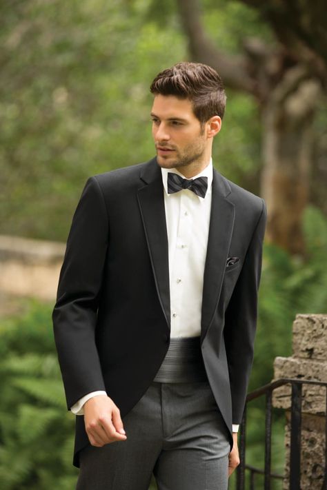 Men’s Black Tie Dress Code | 17 Outfits for Black Tie Events Tuxedo Ideas, Jas Wedding, Black Tie Outfits, Black Tie Dress Code, Modern Fit Suit, Prom Tuxedo, Black Tie Suit, Wedding Tuxedo, Suit Ideas