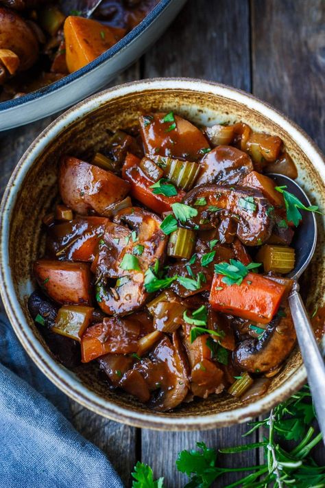 Hearty and delicious, this vegan Vegetable Stew is made with a rich flavorful homemade broth and tender veggies. Gluten-free. Hearty Vegetarian Soup, Stew Dinner, Homemade Broth, Vegetable Stew Recipe, Vegetarian Stew, Winter Veggies, Vegan Beef, Vegan Stew, Vegetarian Soup Recipes