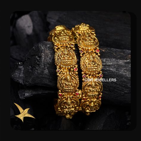 Temple Bangles Gold Jewellery, Lakshmi Devi Bangles, Temple Jewellery Bangles, Lakshmi Bangles, Telugu Jewellery, Big Earrings Gold, Bridal Jewellry, Kada Bangles, Haram Designs