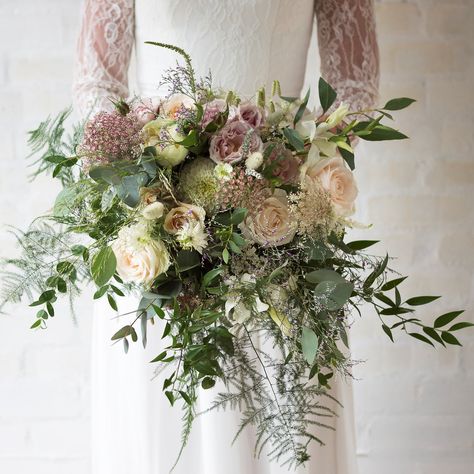 Flowers For Small Weddings & Elopements | Order Wedding Flowers Online – Snapdragon Edinburgh Natural Bridal Bouquet, Trailing Bouquet, Garden Style Wedding, Very Small Wedding, Snapdragon Flowers, Cascading Bridal Bouquets, Wedding Party Flowers, Earthy Wedding, Blush Bouquet