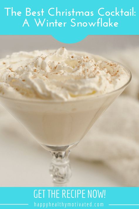 Looking for delicious Christmas recipes to serve at your Christmas party? You've got to try a Winter Snowflake! It's the most delicious Christmas cocktail ever. Like a gourmet white hot chocolate with caramel and Bailey's! #HappyHealthyMotivated #Christmas #ChristmasRecipes #ChristmasDrinks #ChristmasCocktails #ChristmasParty Chocolate With Caramel, Best Christmas Cocktails, Christmas Cocktails Easy, Christmas Drinks Alcohol Recipes, Christmas Drinks Alcohol, Creamy Cocktails, White Hot Chocolate, Rum Cocktails, Christmas Cocktail