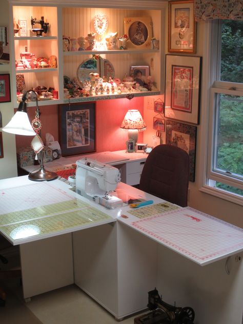 These are a few of my favorite things...my sewing room and my sewing room! Sewing Room Organization Diy, Sewing Room Inspiration, Sewing Room Storage, Sewing Spaces, Coin Couture, Sewing Room Design, Dream Craft Room, Craft Room Design, Sewing Room Organization