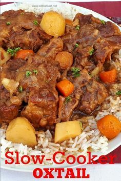 Oxtail Crockpot, Oxtail Slow Cooker, Oxtail Recipes Crockpot, Oxtail Recipes Easy, Cooking Oxtails, Oxtail Recipe, Recipe Slow Cooker, Oxtail Soup, Divas Can Cook