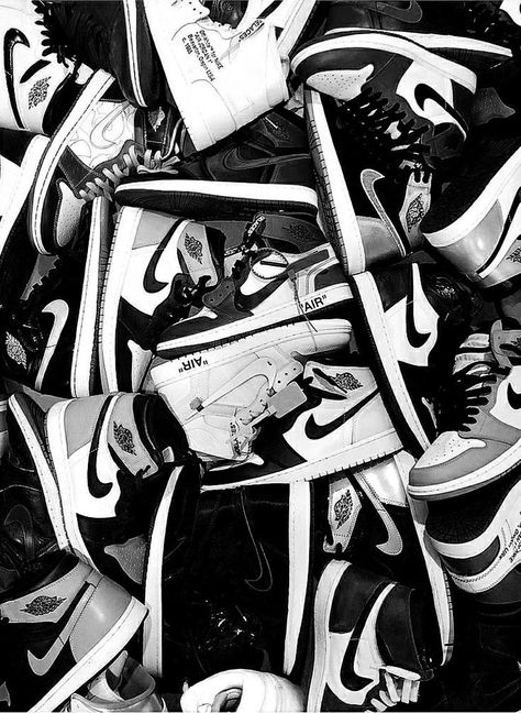 Nike 90s Aesthetic, 90s Black And White Aesthetic, Black And White Aesthetic Pics, Diy Trellis Ideas, White Aesthetic Photography, Retro Style Art, Aesthetic Black And White, Trellis Ideas, Black And White Photo Wall