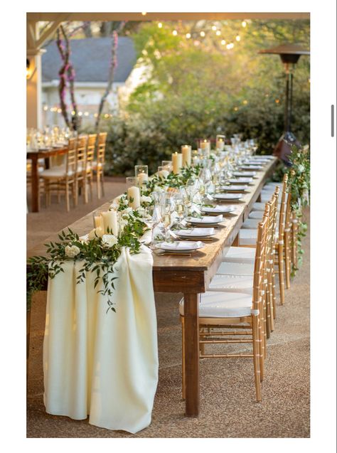 Head Table Florals Wedding, Floral Runner Wedding Long Tables, Wedding Styles Themes Elegant, Wedding Set Up Reception, Table Set Up For Wedding, Small Wedding Decorations, Long Wedding Table Decorations, Floral Table Decorations, Long Table Decorations