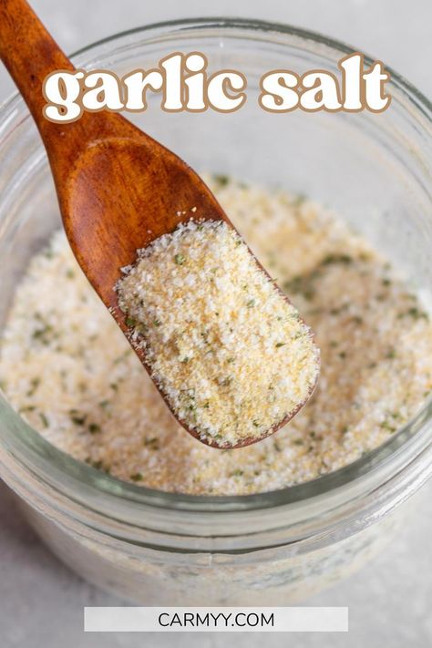 Homemade Garlic Salt Recipe, How To Make Garlic Salt At Home, How To Make Garlic Salt, Garlic Salt Recipe Diy, Garlic Herb Seasoning Recipe, Jalapeno Salt Recipes, Diy Garlic Salt, Garlic And Herb Seasoning Recipe, Garlic Salt Recipe