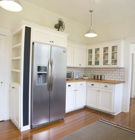 Great use of small space beside fridge. Can do this if we move fridge closer to entryway. Not sure what black part is though...? Dry Kitchen, Fridge Cabinet, Refrigerator Cabinet, Craftsman Cottage, Craftsman Kitchen, Tile Remodel, Foyer Entryway, Casa Country, Gorgeous Kitchens