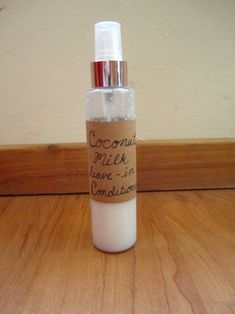 Coconut Milk Leave-in Conditioner is an DIY project that is fast, cheap, and leaves your hair feeling like a dream! Not only is it easy to make, but the natural... Diy Hair Growth Shampoo, Hair Growth Mask Diy, Coconut Milk Conditioner, Diy Conditioner, Coconut Oil Hair Growth, Diy Coconut, Coconut Oil For Acne, Coconut Oil Hair Mask, Coconut Oil For Face