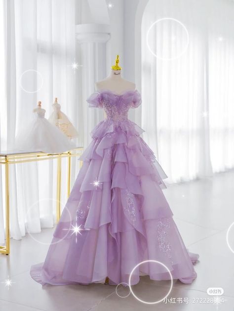 Pretty Purple Dresses Casual, Amazing Dresses Gowns, Debut Dress Ideas, Debut Dresses Filipino Purple, Princess Gowns Aesthetic, Rapunzel Prom Dress, Pastel Purple Prom Dress, Princess Gown Royalty, Fairytale Dress Princesses Ball Gowns