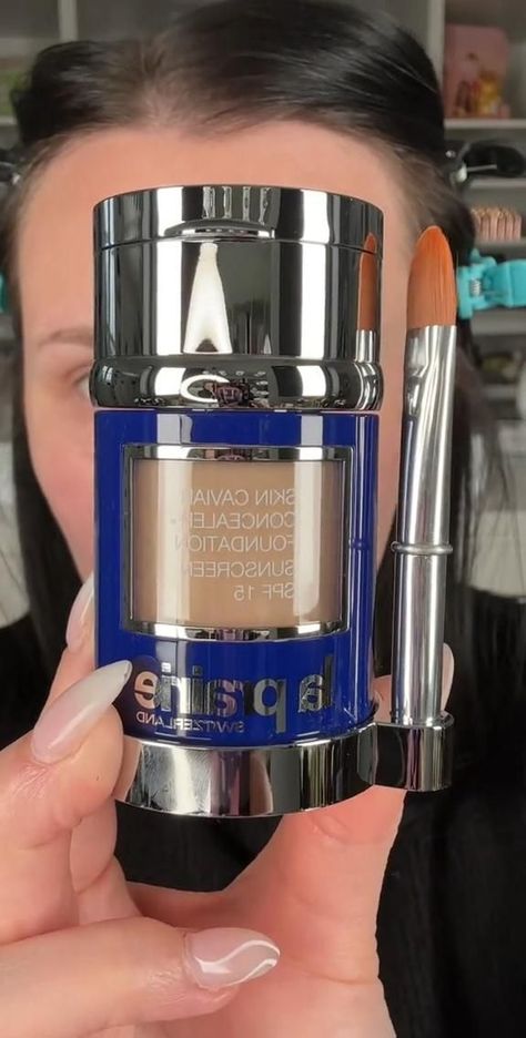 La Prairie Skin Caviar Concealer Foundation SPF15 Crème Peche La Prairie Skincare, Skin Care Extractors, Luxurious Skincare, La Prairie, The Beauty Department, Beauty Gadgets, Makeup Geek, Foundation Concealer, Pale Skin