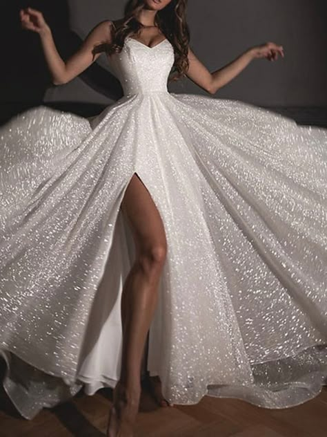 Shiny Wedding Dress, Autumn Wedding Reception, Sparkle Wedding Dress, Wedding Dress Store, Wedding Ideas Dresses, Pretty Wedding Dresses, Sparkle Wedding, Dream Wedding Ideas Dresses, Light Ivory