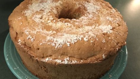 Southern Living's Cream Cheese Pound Cake Recipe - Food.com Cake Mix And Canned Pumpkin, Easy Pumpkin Spice Cake, Pond Cake, Cream Cheese Pound Cake Recipe, Cheese Pound Cake, Greek Sweets, Cream Cheese Pound Cake, Pumpkin Spice Cake, Spice Cake Mix