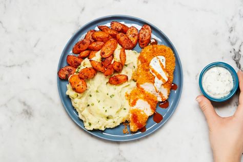 Simple, convenient, and delicious: that’s what’s in store with our Crispy Buffalo-Spiced Chicken recipe, made with pre-measured, high-quality ingredients. Recipes Buffalo Chicken, Blue Cheese Recipes, Blue Cheese Sauce, Spiced Chicken, Hello Fresh Recipes, Fresh Recipes, Chicken Spices, Chicken Cutlets, Hello Fresh