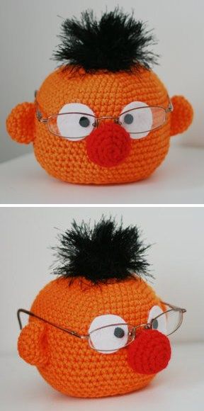 Crochet Eye Glasses Holder Free Pattern, Muppets Crochet, Crochet Glasses Holder, Crochet Glasses, Crochet Eyes, Sticky Fingers, Glasses Holder, Eye Glass, Glass Holder