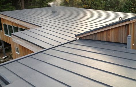 Durable flat roof solutions at economical rates around Bronx, Yonkers and Westchester County NY. Contact us at 718-688-5544. Learn More: https://www.roofingcontractorbronx.com/roofing/flat-roof  #FlatRoof #Roofing #RoofingContractor #Contractors #Bronx Flat Metal Roof, Flat Roof Materials, Flat Roof Shed, Pvc Roofing, Sloping Roof, Roof Restoration, Cheap Sheds, Fibreglass Roof, Mansard Roof