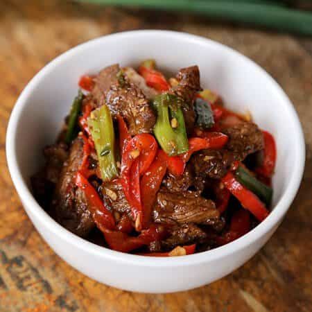 Beef Stir Fry with Spicy Hoisin Sauce Beef Stir Fry Sauce, Hoisin Sauce Recipe, Stir Fry Beef, Chinese Beef, Beef Stir Fry Recipes, Fry Sauce, Fried Beef, Beef Stir Fry, Stir Fry Sauce