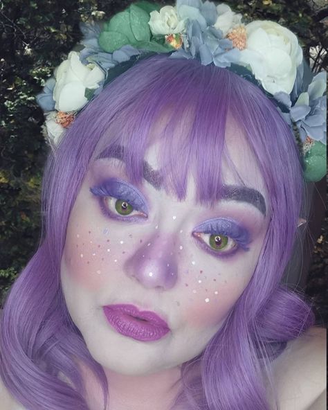 Purple Faerie Makeup, Purple Mushroom Fairy Costume, Purple Elf Makeup, Fairy Makeup Purple, Woodland Fairy Makeup, Purple Fairy Costume, Purple Fairy Makeup, Faerie Makeup, Mushroom Halloween