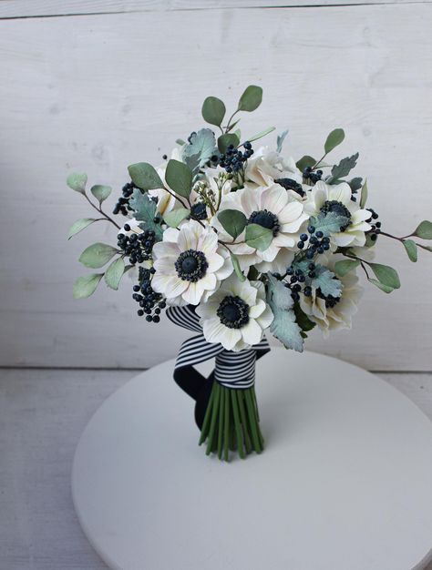 Anemone Wedding Bouquet, Bouquet Alternative, Winter Bridal Bouquets, Anemone Wedding, Anemone Bouquet, Artificial Wedding Bouquets, White Anemone, Custom Bouquet, Anemone Flower