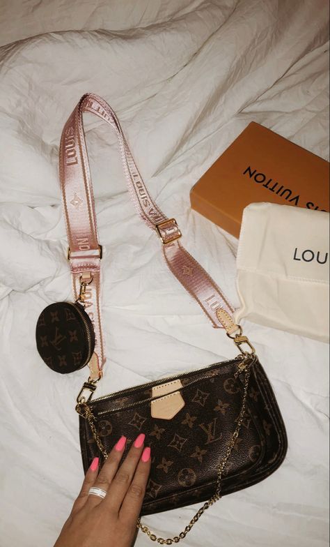 Pink strap Louis Vuitton cross body bag. Pink nails. Gucci ring. Pink Luiviton Bag, Pink Louie Vuttion Bag, Lv Pink Strap Bag, Louie Vuttion Crossbody Bag, Louvitton Bag, Pink Lv Purse, Luis Vuitton Cross Body Bag, Cross Body Louis Vuitton Bag, Crossbody Louis Vuitton Bag