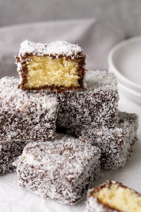 Lamington Cake Recipe, Chocolate Biscuit Recipe, Basic Cupcake Recipe, Lamingtons Recipe, Dairy Free Cake Recipe, Australian Desserts, Dairy Free Cake, Australia Food, Australian Food