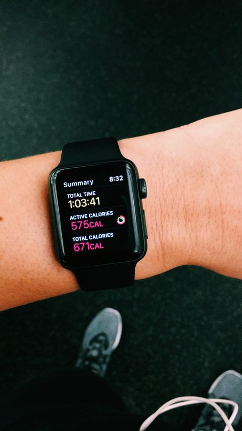 Apple Watch 9, Barrys Bootcamp Workout, Exercise Aesthetic, Bootcamp Workout, Barrys Bootcamp, Apple Watch Fitness, Cycle Syncing, Apple Fitness, Apple Watch Fashion