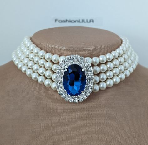 Sapphire Brooch, Perfect Pearls, Beautiful Chokers, Bridal Choker, Magical Jewelry, Pearl Choker Necklace, Diamond Brooch, Real Pearls, Sapphire Necklace