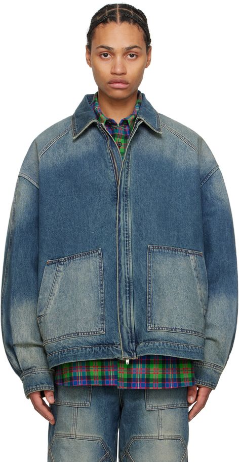 Find Juun.j Blue Pocket Denim Jacket on Editorialist. Non-stretch denim jacket. Fading throughout. · Spread collar · Two-way zip closure · Patch pockets · Bungee-style drawstring at hem · Saddle shoulders · Single-button barrel cuffs · Contrast stitching in tan Supplier color: Blue Jacket Pocket Detail, Denim Streetwear, Streetwear For Men, Juun J, Denim Clothing, Guys Clothing Styles, Denim Jacket Men, Denim Jackets, Mens Outerwear