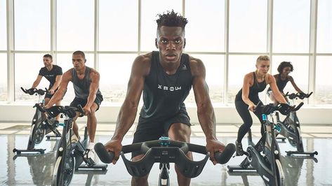 Learn how high-intensity interval training gets results, the benefits of cycle-based HIIT, and why LES MILLS SPRINT maximizes calorie burn & fitness. Les Mills Sprint, Les Mills Rpm, Gym Content, Training Photography, Exercise Quotes, Fitness Flyer, Calorie Burn, Les Mills, Spin Class