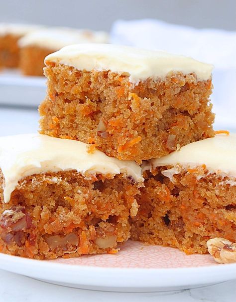 Easy Moist Carrot Sheet Cake Carrot Cake Sheet Cake, Carrot Sheet Cake Recipe, Cake Sheet, Carrot Cake With Pineapple, Carrot Cake Bars, Sheet Cake Recipe, Carrot Cake With Cream Cheese, Coconut Dessert, Easy Carrot Cake