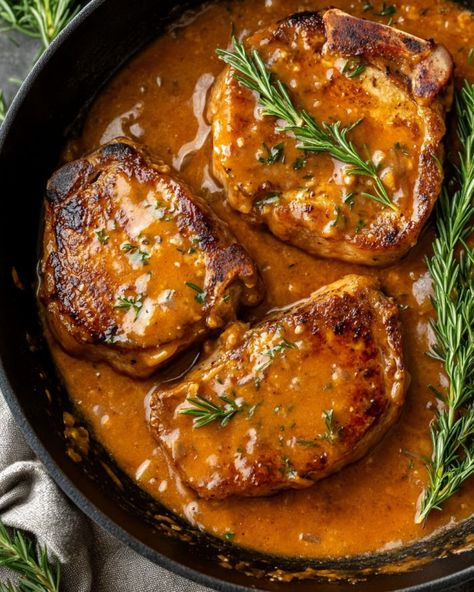 Pork Chops With Gravy, Casserole Kitchen, Slow Cooker Kitchen, Pork Dinners, Pork Chop Recipes Crockpot, Pork Entrees, Pork Chops And Gravy, Pork Chop Recipes Baked, Pork Chop Dinner